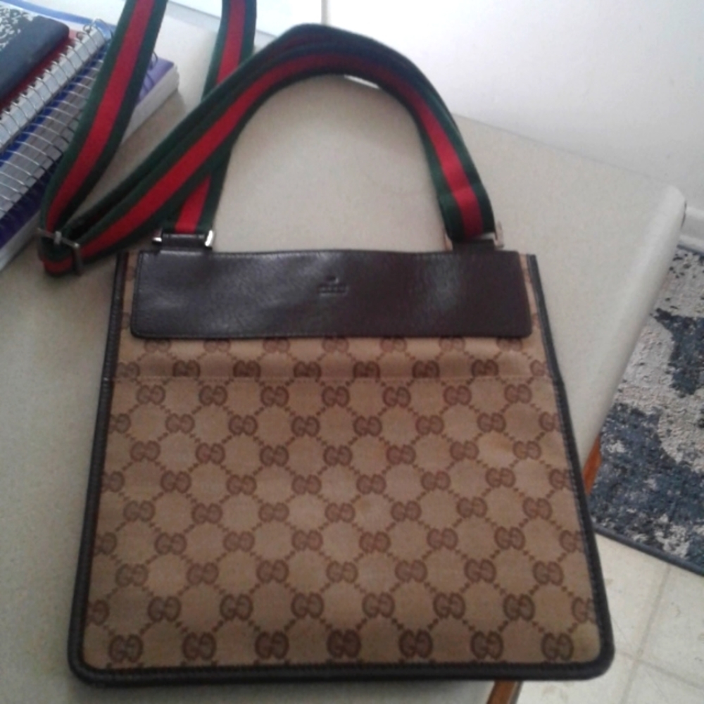 Gucci crossbody